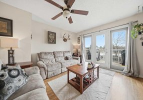 95 Summerwood Road, Airdrie, Alberta T4B 1K1, 4 Bedrooms Bedrooms, ,2 BathroomsBathrooms,Residential,For Sale,Summerwood,A2309376