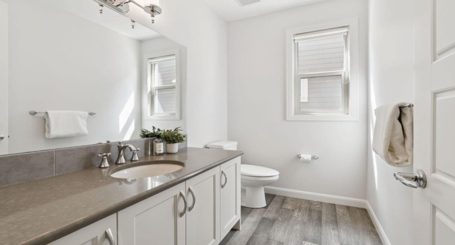 Main bathroom