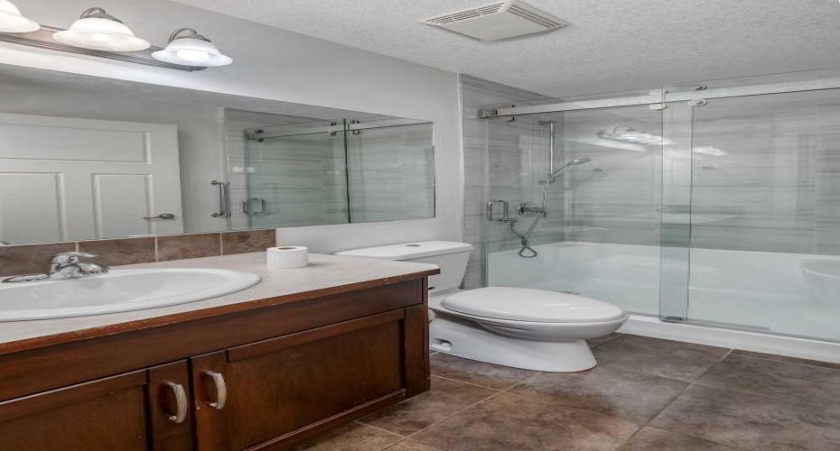 77 George Fox Trail, Cochrane, Alberta T4C 0N1, 2 Bedrooms Bedrooms, ,2 BathroomsBathrooms,Residential,For Sale,George Fox,A2309169