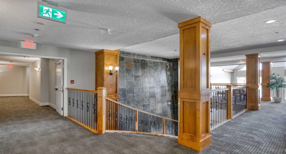 77 George Fox Trail, Cochrane, Alberta T4C 0N1, 2 Bedrooms Bedrooms, ,2 BathroomsBathrooms,Residential,For Sale,George Fox,A2309169