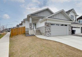 315 Monterey Place, High River, Alberta T1V 0H6, 5 Bedrooms Bedrooms, ,3 BathroomsBathrooms,Residential,For Sale,Monterey,A2309716 315 Monterey Place, High River, Alberta T1V 0H6, 5 Bedrooms Bedrooms, ,3 BathroomsBathrooms,Residential,For Sale,Monterey,A2309716
