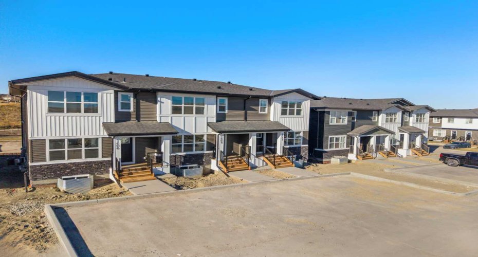 525 River Heights Drive, Cochrane, Alberta T4C 3E3, 3 Bedrooms Bedrooms, ,3 BathroomsBathrooms,Residential,For Sale,River Heights,A2308870