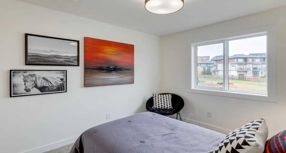 Photos taken from Showhome Unit. Finishes may vary.