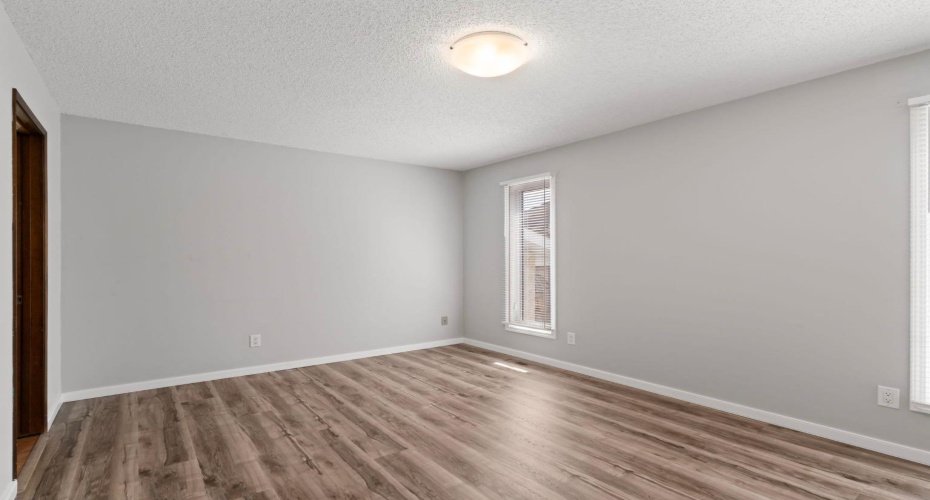 92 Glenhill Drive, Cochrane, Alberta T4C 1H1, 3 Bedrooms Bedrooms, ,3 BathroomsBathrooms,Residential,For Sale,Glenhill,A2310605