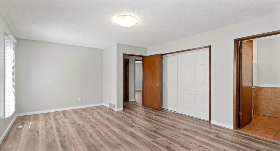 92 Glenhill Drive, Cochrane, Alberta T4C 1H1, 3 Bedrooms Bedrooms, ,3 BathroomsBathrooms,Residential,For Sale,Glenhill,A2310605