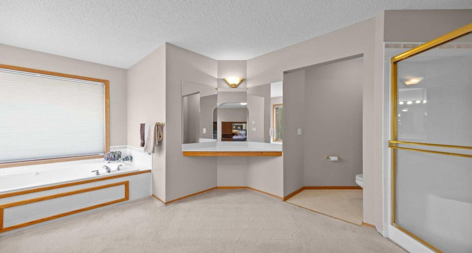 30 Gleneagles View, Cochrane, Alberta T0L 0W2, 5 Bedrooms Bedrooms, ,4 BathroomsBathrooms,Residential,For Sale,Gleneagles,A2308711