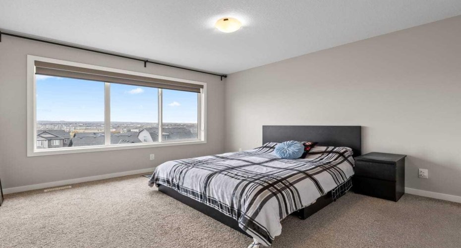 107 Lucas Terrace, Calgary, Alberta T3P 1P9, 4 Bedrooms Bedrooms, ,3 BathroomsBathrooms,Residential,For Sale,Lucas,A2309133