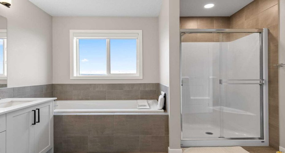 107 Lucas Terrace, Calgary, Alberta T3P 1P9, 4 Bedrooms Bedrooms, ,3 BathroomsBathrooms,Residential,For Sale,Lucas,A2309133