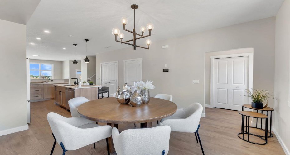 44 Tillotson Loop, Okotoks, Alberta T1S 1S5, 3 Bedrooms Bedrooms, ,3 BathroomsBathrooms,Residential,For Sale,Tillotson,A2309206
