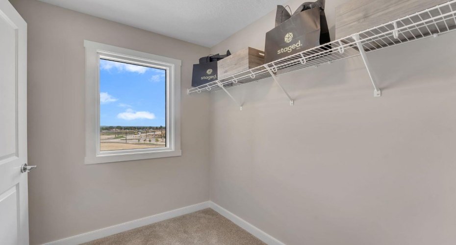 44 Tillotson Loop, Okotoks, Alberta T1S 1S5, 3 Bedrooms Bedrooms, ,3 BathroomsBathrooms,Residential,For Sale,Tillotson,A2309206