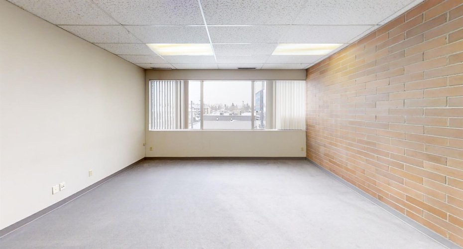 9914 109 Avenue, Grande Prairie, Alberta T8V 1R6, ,Commercial,For Lease,109,A2032282