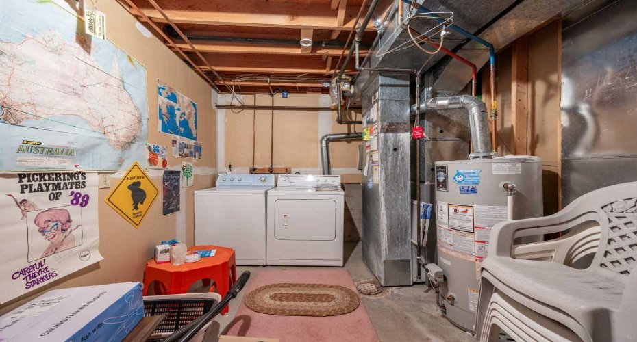 4940 39 Avenue, Calgary, Alberta T3E 6M7, 2 Bedrooms Bedrooms, ,1 BathroomBathrooms,Residential,For Sale,39,A2310774