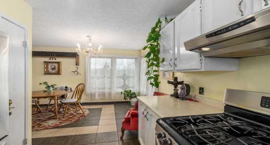 126 Glenhill Drive, Cochrane, Alberta t0l0w3, 4 Bedrooms Bedrooms, ,2 BathroomsBathrooms,Residential,For Sale,Glenhill,A2311017