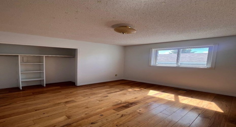 126 Glenhill Drive, Cochrane, Alberta t0l0w3, 4 Bedrooms Bedrooms, ,2 BathroomsBathrooms,Residential,For Sale,Glenhill,A2311017