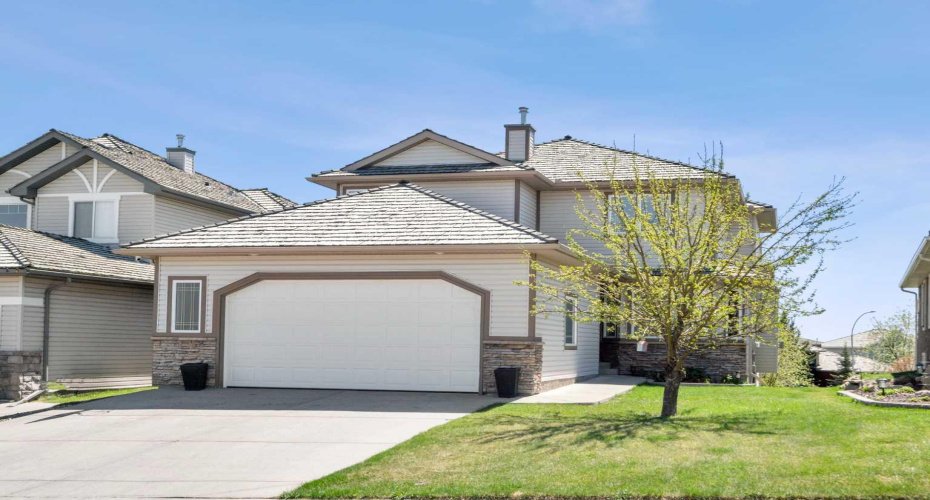 42 Gleneagles Terrace, Cochrane, Alberta T4C 1W4, 5 Bedrooms Bedrooms, ,4 BathroomsBathrooms,Residential,For Sale,Gleneagles,A2311053