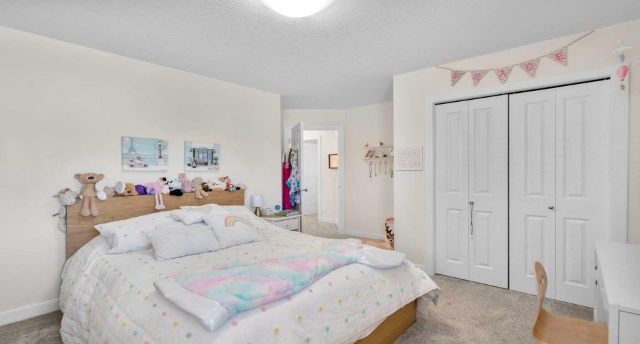 42 Gleneagles Terrace, Cochrane, Alberta T4C 1W4, 5 Bedrooms Bedrooms, ,4 BathroomsBathrooms,Residential,For Sale,Gleneagles,A2311053