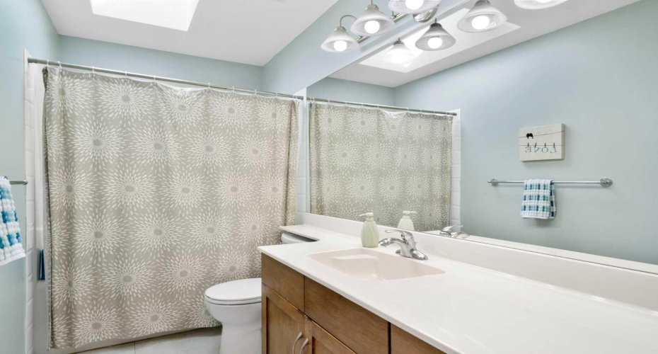 42 Gleneagles Terrace, Cochrane, Alberta T4C 1W4, 5 Bedrooms Bedrooms, ,4 BathroomsBathrooms,Residential,For Sale,Gleneagles,A2311053
