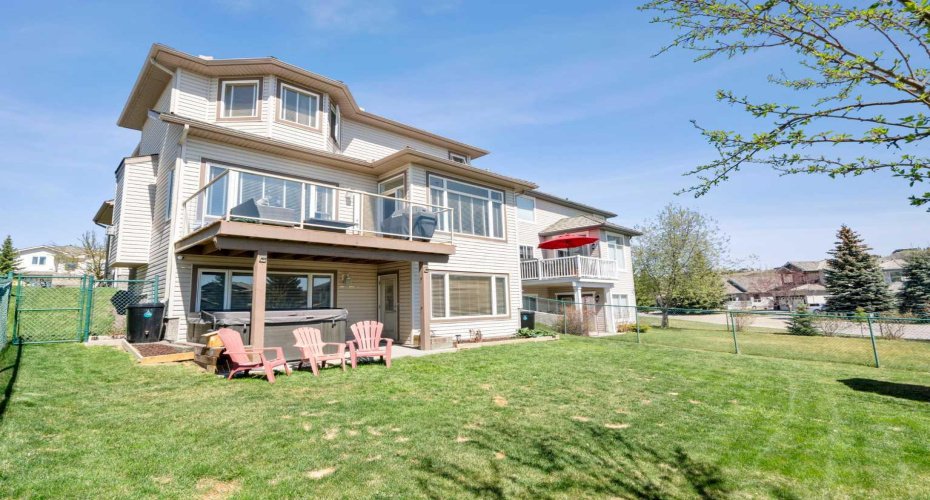 42 Gleneagles Terrace, Cochrane, Alberta T4C 1W4, 5 Bedrooms Bedrooms, ,4 BathroomsBathrooms,Residential,For Sale,Gleneagles,A2311053