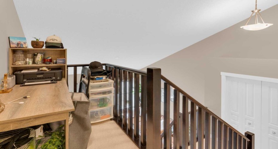 28 Heritage Drive, Cochrane, Alberta T4G 0J8, 2 Bedrooms Bedrooms, ,3 BathroomsBathrooms,Residential,For Sale,Heritage,A2311233