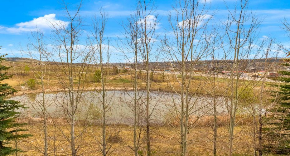 28 Heritage Drive, Cochrane, Alberta T4G 0J8, 2 Bedrooms Bedrooms, ,3 BathroomsBathrooms,Residential,For Sale,Heritage,A2311233
