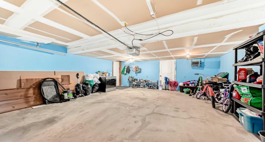 123 Millbank Road, Calgary, Alberta T2Y 2Y9, ,Commercial,For Sale,Millbank,A2311352