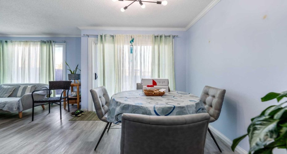 3029 Rundleson Road, Calgary, Alberta T1Y 3Z5, 3 Bedrooms Bedrooms, ,2 BathroomsBathrooms,Residential,For Sale,Rundleson,A2310203