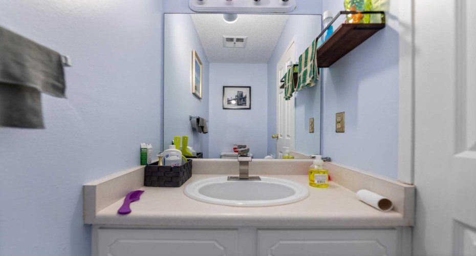 3029 Rundleson Road, Calgary, Alberta T1Y 3Z5, 3 Bedrooms Bedrooms, ,2 BathroomsBathrooms,Residential,For Sale,Rundleson,A2310203