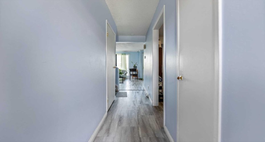 3029 Rundleson Road, Calgary, Alberta T1Y 3Z5, 3 Bedrooms Bedrooms, ,2 BathroomsBathrooms,Residential,For Sale,Rundleson,A2310203