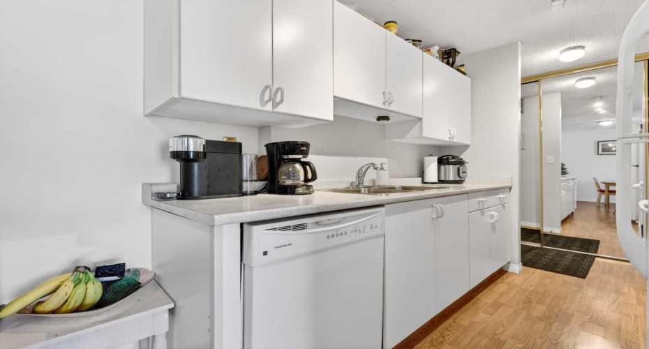 80 Galbraith Drive, Calgary, Alberta T3E 3H2, 2 Bedrooms Bedrooms, ,1 BathroomBathrooms,Residential,For Sale,Galbraith,A2310213