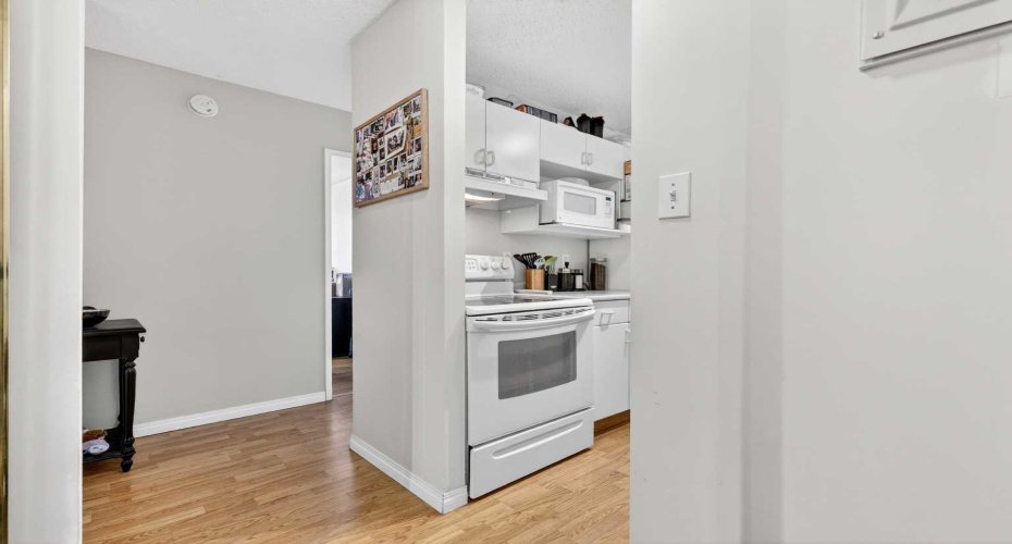 80 Galbraith Drive, Calgary, Alberta T3E 3H2, 2 Bedrooms Bedrooms, ,1 BathroomBathrooms,Residential,For Sale,Galbraith,A2310213