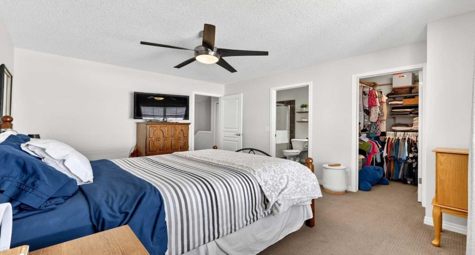 312 New Brighton Villas, Calgary, Alberta T2Z0E6, 2 Bedrooms Bedrooms, ,3 BathroomsBathrooms,Residential,For Sale,New Brighton,A2311382