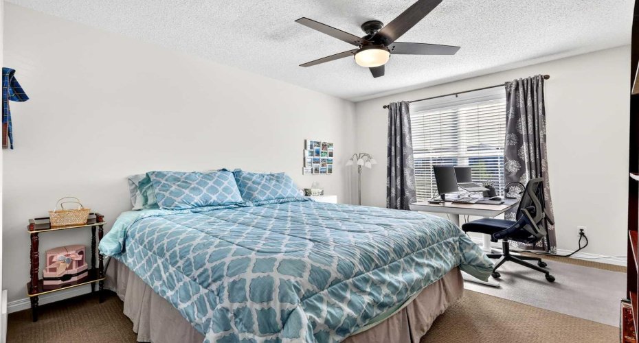 312 New Brighton Villas, Calgary, Alberta T2Z0E6, 2 Bedrooms Bedrooms, ,3 BathroomsBathrooms,Residential,For Sale,New Brighton,A2311382