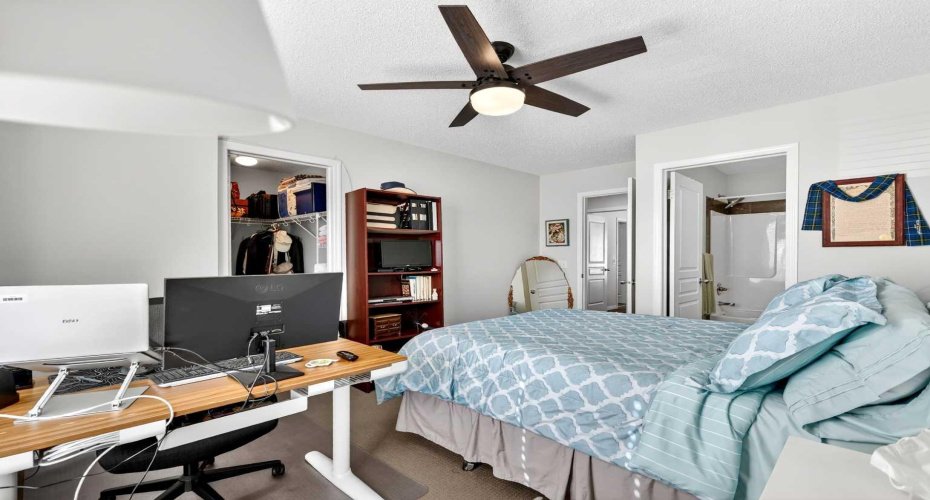 312 New Brighton Villas, Calgary, Alberta T2Z0E6, 2 Bedrooms Bedrooms, ,3 BathroomsBathrooms,Residential,For Sale,New Brighton,A2311382