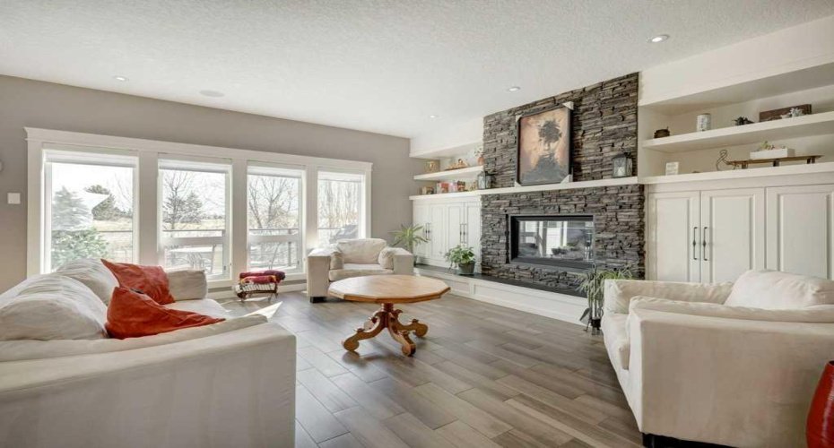 1233 Hillcrest Manor Estates, Strathmore, Alberta T1p1x1, 5 Bedroom Bedrooms, 0 ,4 BathroomBathrooms,Residential,For Sale,Hillcrest Manor,0,A2310512
