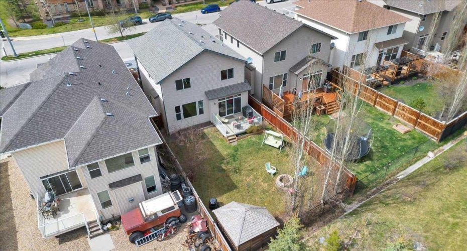 8 Sunset Square, Cochrane, Alberta T4C 0H4, 4 Bedrooms Bedrooms, ,4 BathroomsBathrooms,Residential,For Sale,Sunset,A2310409