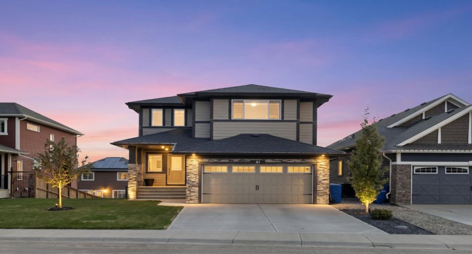 41 Banded Peak View, Okotoks, Alberta T2H 2W4, 4 Bedrooms Bedrooms, ,4 BathroomsBathrooms,Residential,For Sale,Banded Peak,A2311604