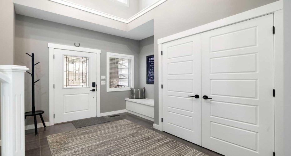 41 Banded Peak View, Okotoks, Alberta T2H 2W4, 4 Bedrooms Bedrooms, ,4 BathroomsBathrooms,Residential,For Sale,Banded Peak,A2311604