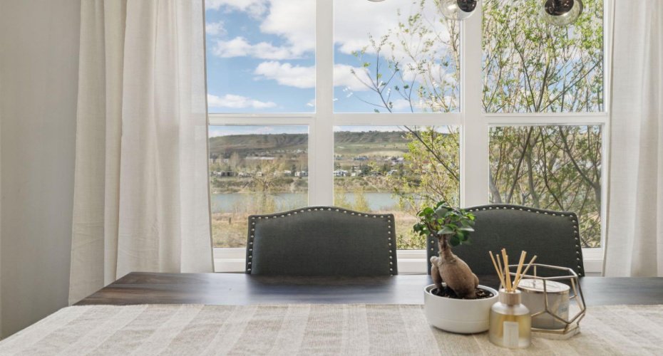 42 Riviera View, Cochrane, Alberta T4C 0Y7, 3 Bedrooms Bedrooms, ,4 BathroomsBathrooms,Residential,For Sale,Riviera,A2311543