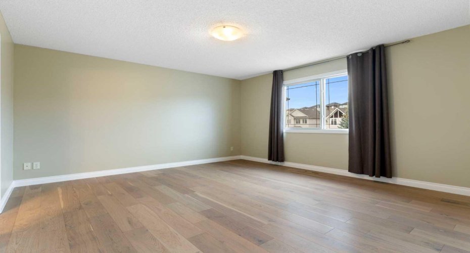 175 Sunset Close, Cochrane, Alberta T4C 0V2, 4 Bedrooms Bedrooms, ,4 BathroomsBathrooms,Residential,For Sale,Sunset,A2311558