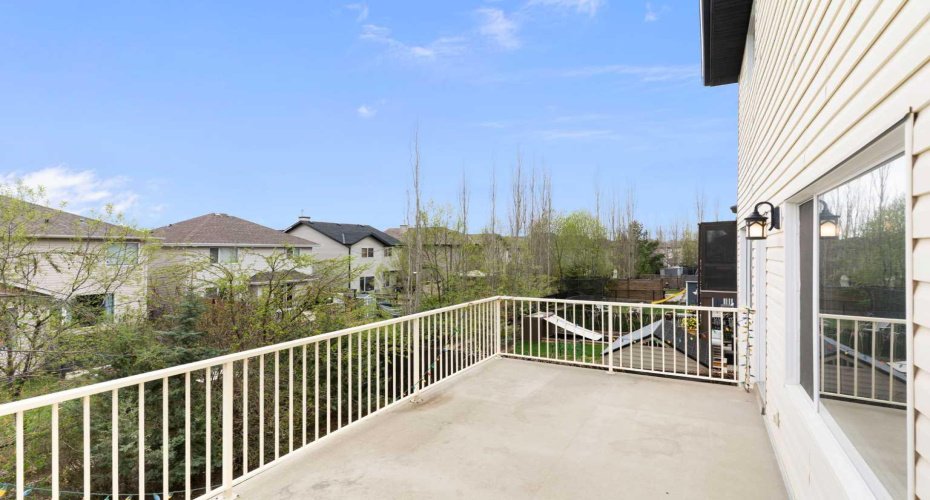 175 Sunset Close, Cochrane, Alberta T4C 0V2, 4 Bedrooms Bedrooms, ,4 BathroomsBathrooms,Residential,For Sale,Sunset,A2311558