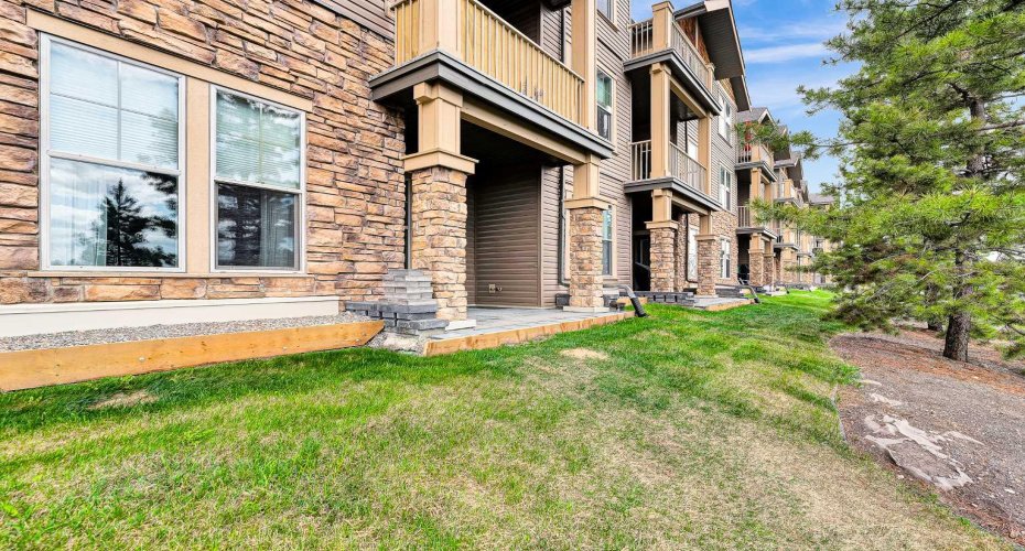 207 Sunset Drive, Cochrane, Alberta T4C 0H7, 2 Bedrooms Bedrooms, ,2 BathroomsBathrooms,Residential,For Sale,Sunset,A2311653