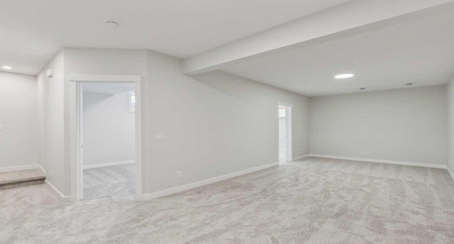 73 Southborough Square, Cochrane, Alberta T4C 3J7, 3 Bedrooms Bedrooms, ,3 BathroomsBathrooms,Residential,For Sale,Southborough,A2311690