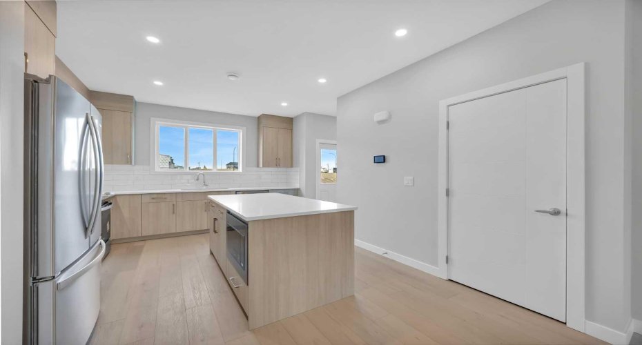 *Photos are of the same model, interior colors, finishes and upgrades will vary