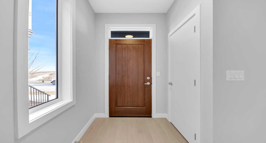 *Photos are of the same model, interior colors, finishes and upgrades will vary