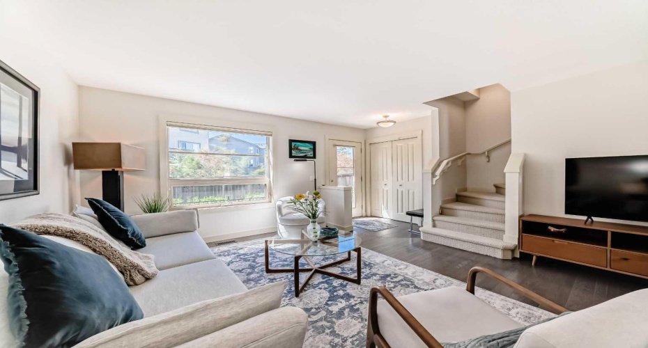 25 Aspen Hills Terrace, Calgary, Alberta T3H0P3, 2 Bedrooms Bedrooms, ,3 BathroomsBathrooms,Residential,For Sale,Aspen Hills,A2310430