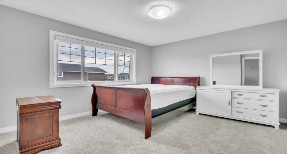 52 Red Embers Manor, Calgary, Alberta T3N 1K6, 3 Bedrooms Bedrooms, ,3 BathroomsBathrooms,Residential,For Sale,Red Embers,A2310959