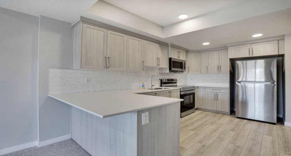 179 Lucas Heights, Calgary, Alberta T3P 1X4, 7 Bedrooms Bedrooms, ,4 BathroomsBathrooms,Residential,For Sale,Lucas,A2311579