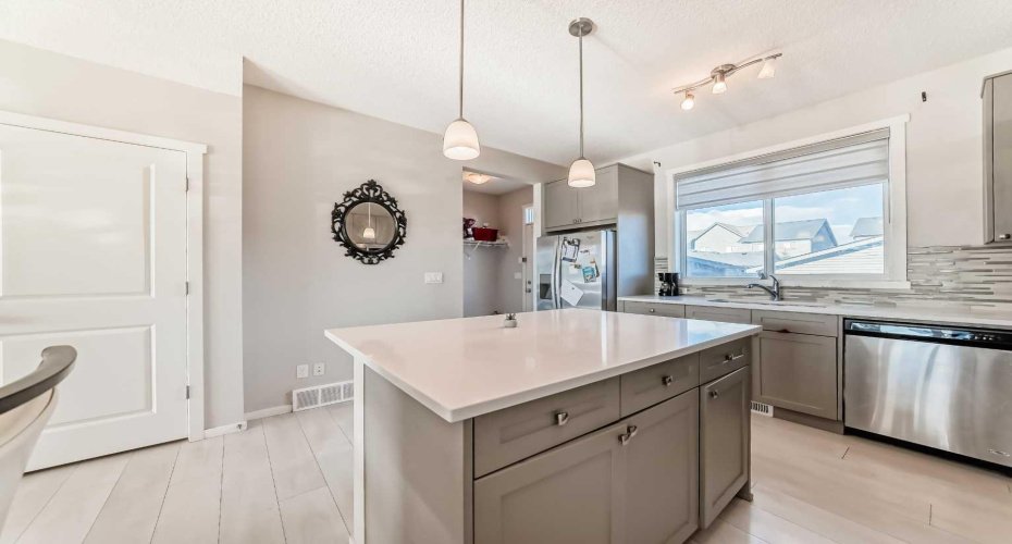 199 savanna Parade, Calgary, Alberta T3J 0W1, 4 Bedrooms Bedrooms, ,4 BathroomsBathrooms,Residential,For Sale,savanna,A2311915