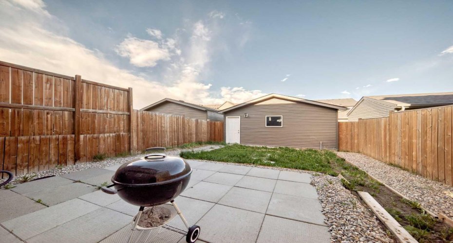 199 savanna Parade, Calgary, Alberta T3J 0W1, 4 Bedrooms Bedrooms, ,4 BathroomsBathrooms,Residential,For Sale,savanna,A2311915