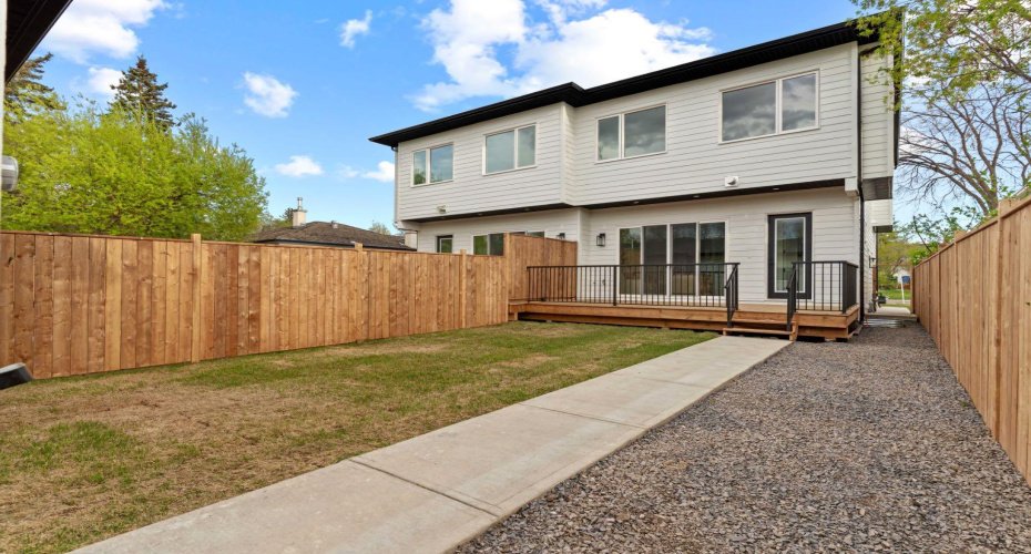 454 22 Avenue, Calgary, Alberta T2M 1N3, 5 Bedrooms Bedrooms, ,4 BathroomsBathrooms,Residential,For Sale,22,A2311924